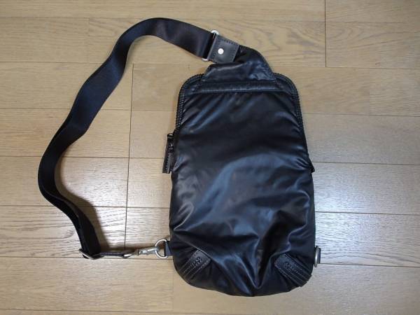 新品 Paul Smith ボディバッグ 黒（ポールスミス コーチ メンズ