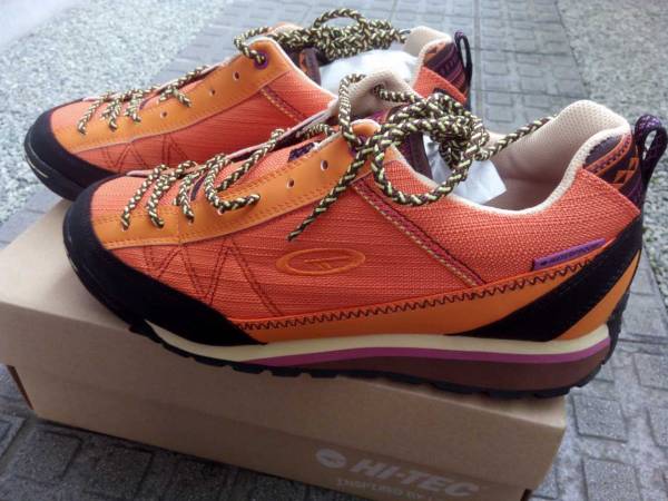 【新品】HI-TEC トレッキング紳士スニーカー オレンジ 25.5cm