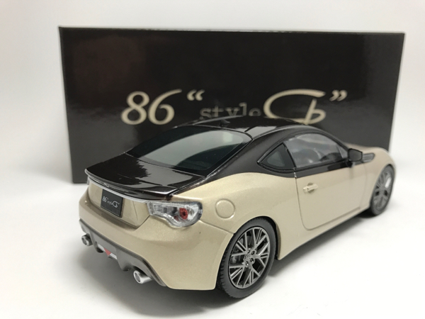 非売品 1/30 トヨタ 86 スタイル Cb ベージュ 即決