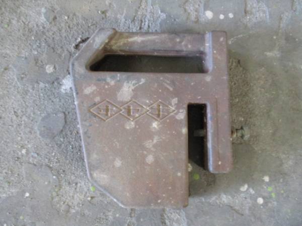 ②トラクター イセキ ウエイト 重り バランス 13kg