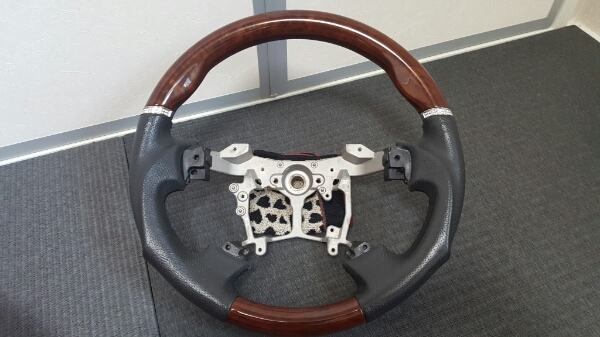 20 ヴェルファイア アルファード　艶あり茶木目　小径タイプ