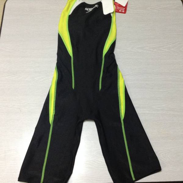 即決 新品 L　スピード 水着 　送料込　黒