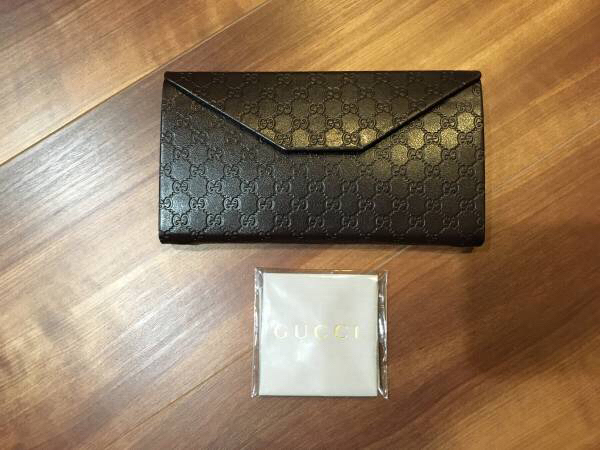 新品 グッチ GUCCI 折りたたみ メガネケース　茶色