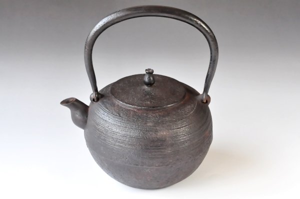 煎茶道具 龍文堂 時代物 安之助 銅製蓋 鉄瓶 時代鉄瓶 花押 刷毛目地紋