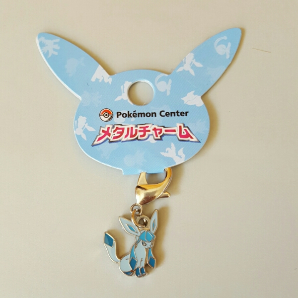 ポケモン グレイシア クリアトート 缶バッジ ピンズ メタルチャーム ポケモンセンター】グレイシア メタルチャーム ポケモン グレイシア