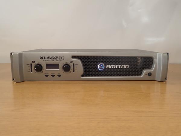Amcron XLS2500 パワーアンプ ▽ 48015-6 名 【公式通販】