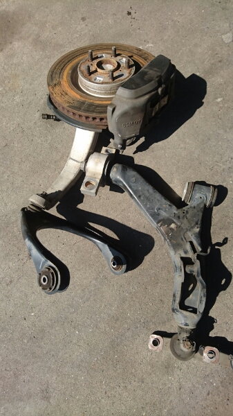 クラウン GWS204 右フロント ナックルロアアーム