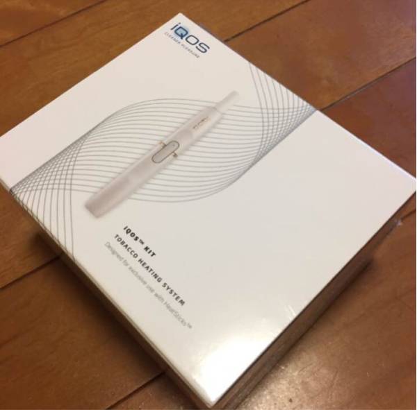 アイコス 新品未開封 iQOS ホワイト本体セット 新型 新品未開封 アイコス 新品未開封 iQOS ホワイト本体セット 新型 新品未開封