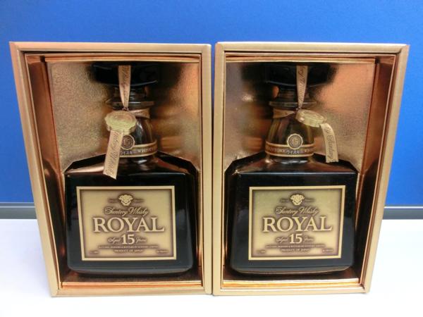 サントリー  15年 750ml 2本セット サントリー ROYAL 15年 750ml 2本セット サントリー 15年 750ml 2本