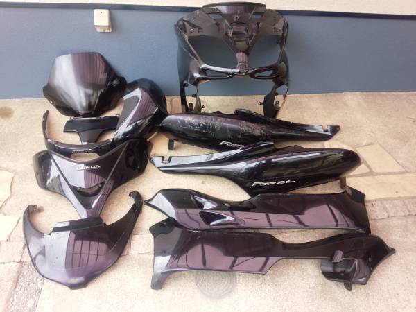 フォルツァmf08前期　外装