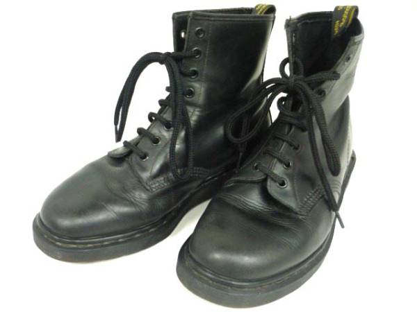美品 Dr.Martens ドクターマーチン 8ホール ブーツ 黒(8188)