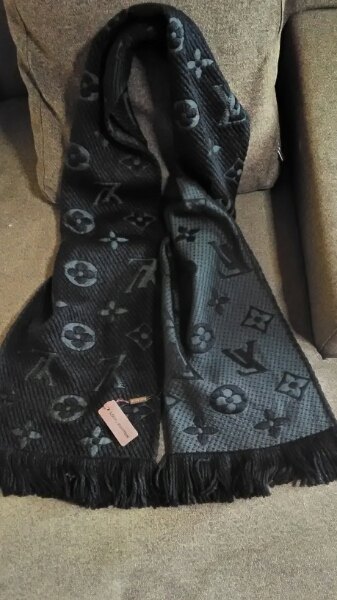 マフラー エシャルプ ルイヴィトン ロゴマニア LOUIS VUITTON シャイン 