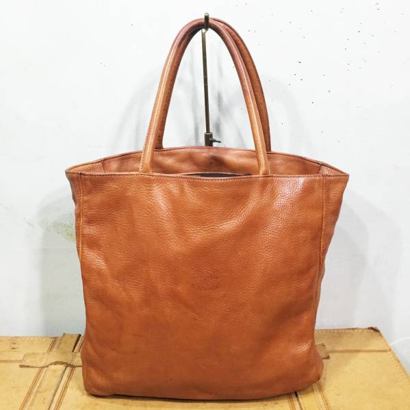 イルビゾンテILBISONTEキャメル革レザーショルダートートバッグ