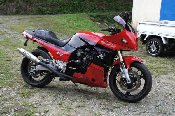 カワサキ GPZ900R NINJA900 カラタム多数！エンジン始動OK！