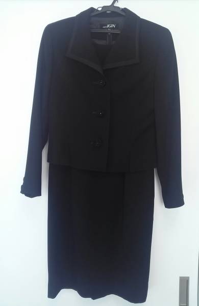 東京イギン☆ブラックフォーマル☆9号サイズ☆美品です☆