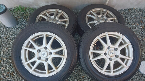 195/65R15 スタッドレス４本セット ヨコハマ