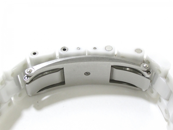 CHANEL(シャネル) 腕時計 J12 H2010 レディース 白