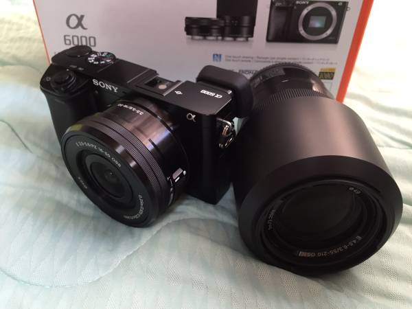 □SONY α6000 ダブルズームレンズキット 中古 おまけ多数□