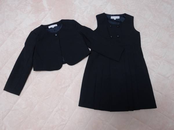 美品　キャサリンコテージ　アンサンブルスーツ 120　紺　即決♪