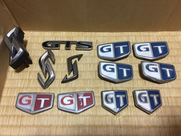 スカイライン エンブレム ジャンク GT GTS 32 33 34 日産