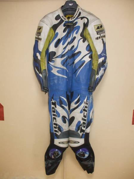★　ＲS TAICHI 革ツナギ　サイズL相当　★