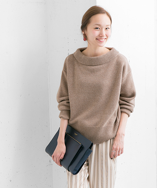 アーバンリサーチ　■　ボトルネックニット　ベージュ　used