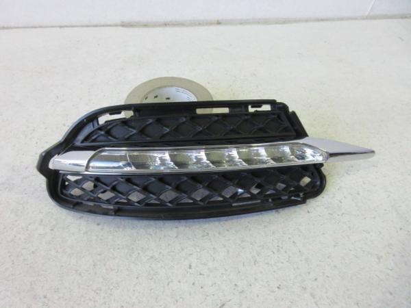 即決 ベンツ Sクラス W221 後期 純正 LED 右 デイライト