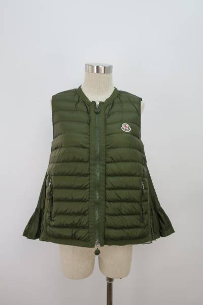 MONLCERダウンベストK12-010