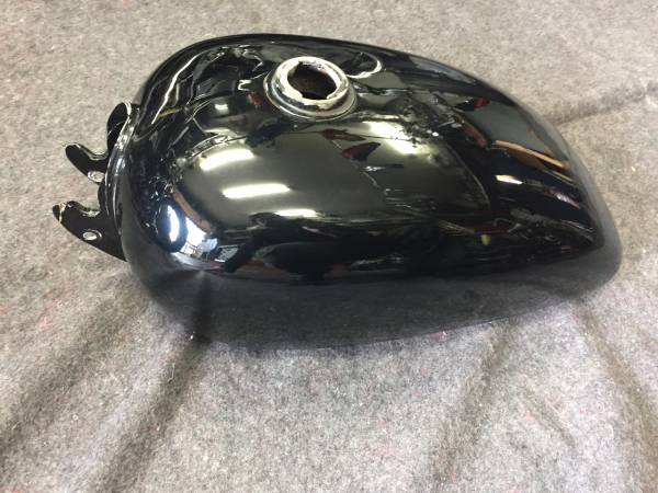 ショベルFXEタンク 通称ゴキタンです 中古品 付属品なし 自動車