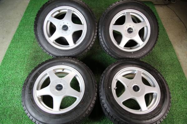 2011年製 YOKOHAMA 195/65R15 アルミ付スタッドレス4本セット