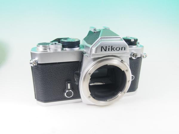 B11180☆美品☆ニコン FM シルバー 落札価格に消費税がかかります