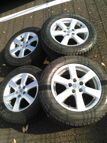 トヨタ純正ホイール225/65R17 ブリヂストンDM-V1 ヴァンガード