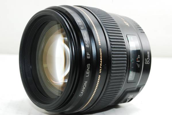 ★極上美品★Canon(キャノン） EF 85mm F1.8 USM