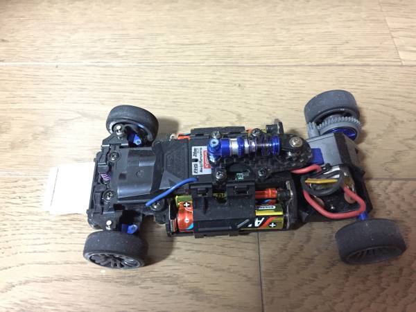 京商 ミニッツ MR-03EVOシャーシ 中古 緑モーター、レシーバー付き 京