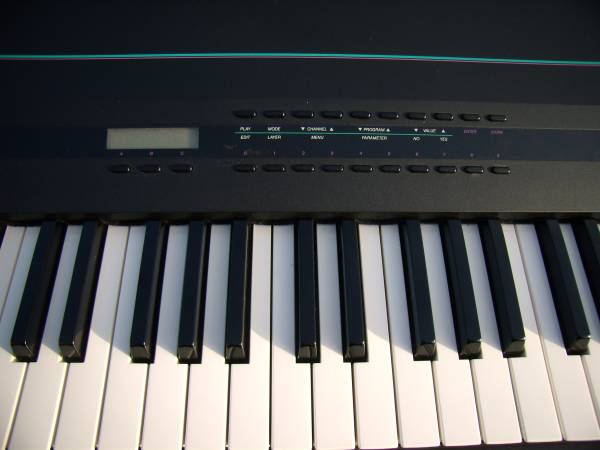 中古　ＷＵＲＺＷＥＩＬ　１００　ソフトケース付