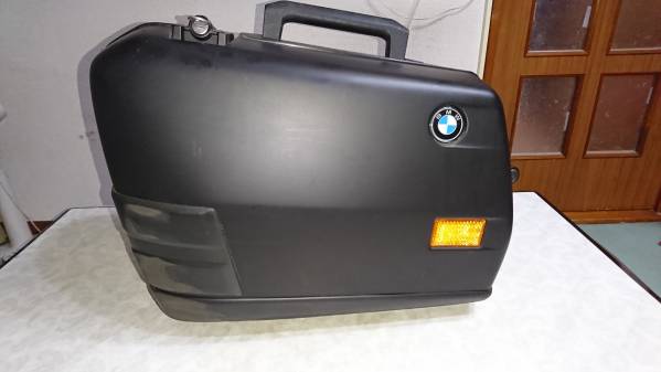 BMWR100，80，K100，75パニアケース左側