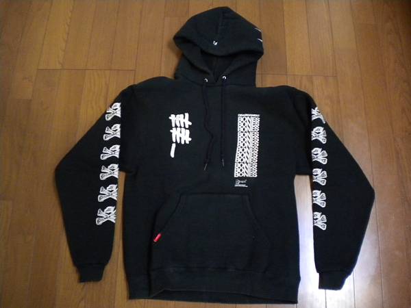 WTAPSダブルタップススウェットパーカーブラックCREWHOODY限定