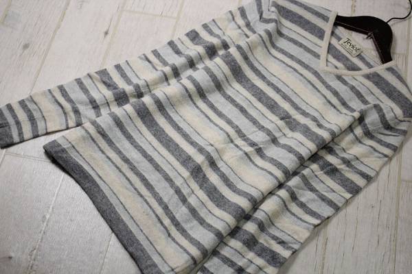 ZI37◎英国製！Teviot by barrie Vネック ボーダーニットM