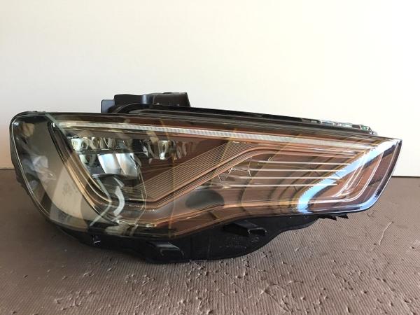 ◇8V系 アウディ A3 純正 右ヘッドライト 右ライト 後期 LED◇