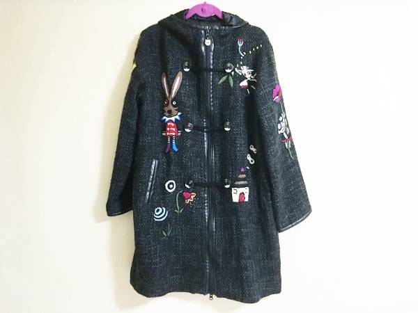 ALBEROBELLO アルベロベロ　ロングコート　花柄毛糸アップリケ　刺繍　F 美品 アルベロベロ 刺繍 フード ロング コート 黒 / ALBEROBELLO