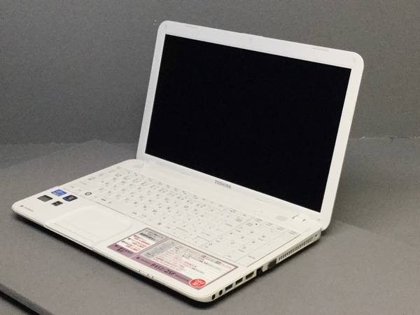 TOSHIBA PB45225FSTW dynabook B452/25F Core i3搭載■現状品