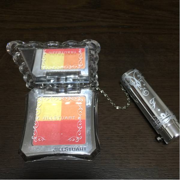 ジルスチュアート ミックスブラッシュ コンパクト 08_1