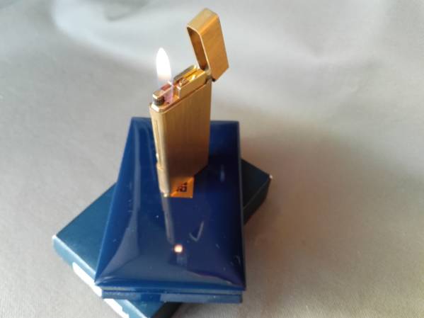 ＧＶライター2000・金色ヘアライン・着火ＯＫ