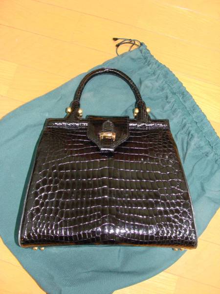 高品質 ◎クロコ◎上質で上品な素敵なバック PIERRE CARDIN クロコ 