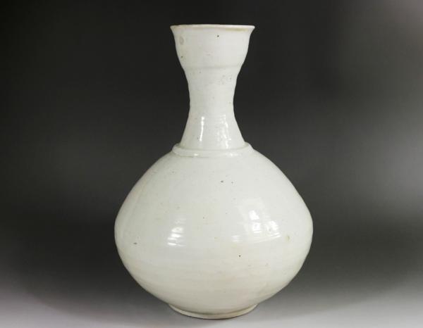 【源・e】《李朝期》李朝白磁 盤口 時代徳利