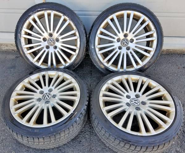 ゴルフ パーツ情報 フォルクスワーゲンゴルフ5-R32後期型純正18 