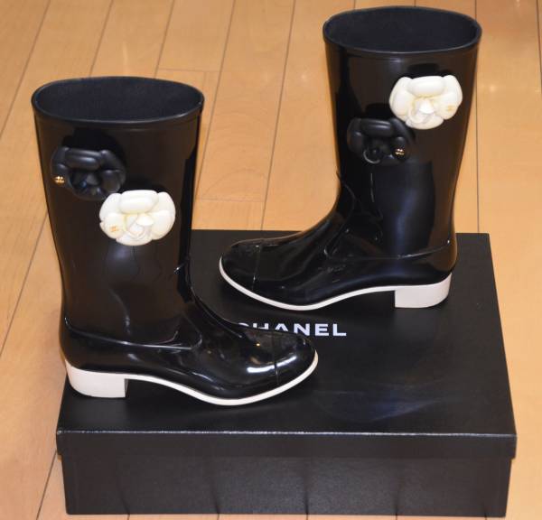 ○Chanel シャネル ○ カメリア ヒールレインブーツ 38 黒 CHANEL