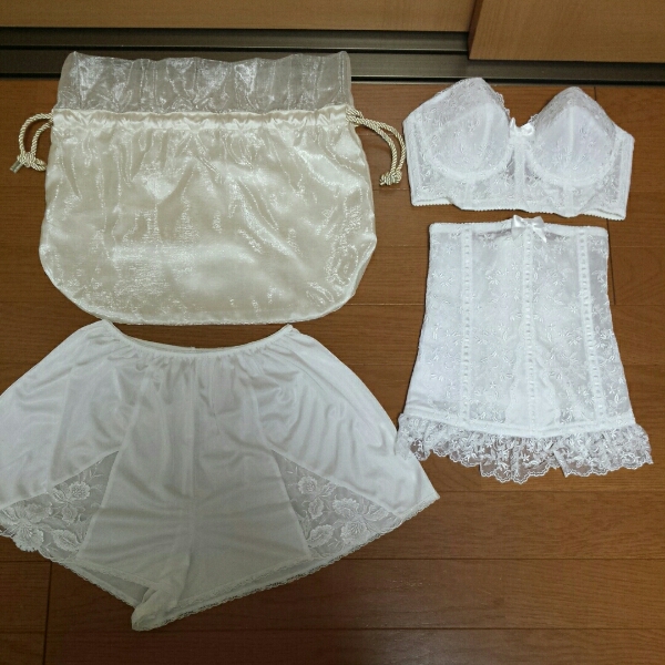 超美品☆セモア☆ブライダルインナー☆フルセット☆C70☆70