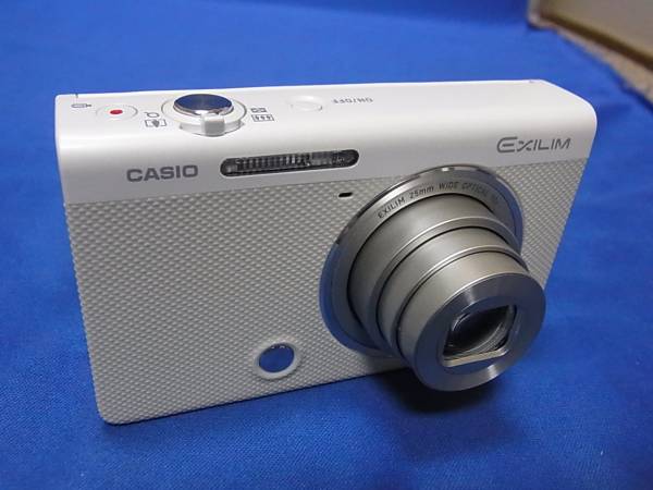 CASIO デジタルカメラ EXILIM EX-ZR50 中古品