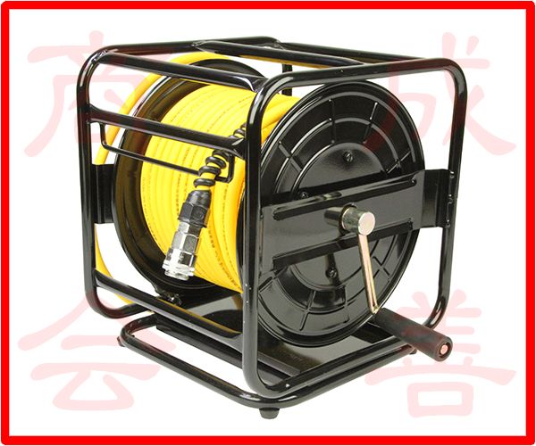 ☆ エア工具 ● 回転式！折れにくい柔らかPVCホースリール 30m 